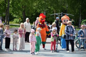 Всероссийская акция «День соседей» объединила около шести тысяч свердловчан