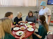 Свердловские родители оценили качество школьных обедов