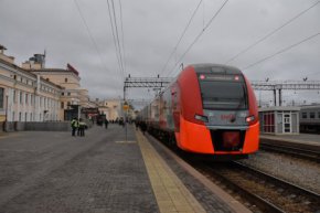 Первая «Ласточка» в Красноуфимск отправилась из Екатеринбурга по маршруту, разработанному по поручению Евгения Куйвашева