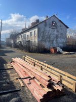 Капитальный ремонт двух многоквартирных домов, пострадавших от пожара, начался в Сосьве