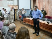 Евгений Куйвашев поручил обеспечить оказание комплексной поддержки пострадавшим от пожара в селе Шайдуриха Невьянского городского округа