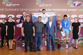 Евгений Куйвашев назначил выплаты для победителей игр сурдлимпийцев «Мы вместе. Спорт»