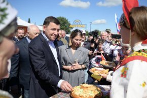 Евгений Куйвашев заявил о дальнейшей поддержке Ирбитской ярмарки в рамках подготовки к 400-летию города